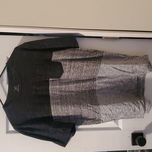 Short sleeve gray shirt